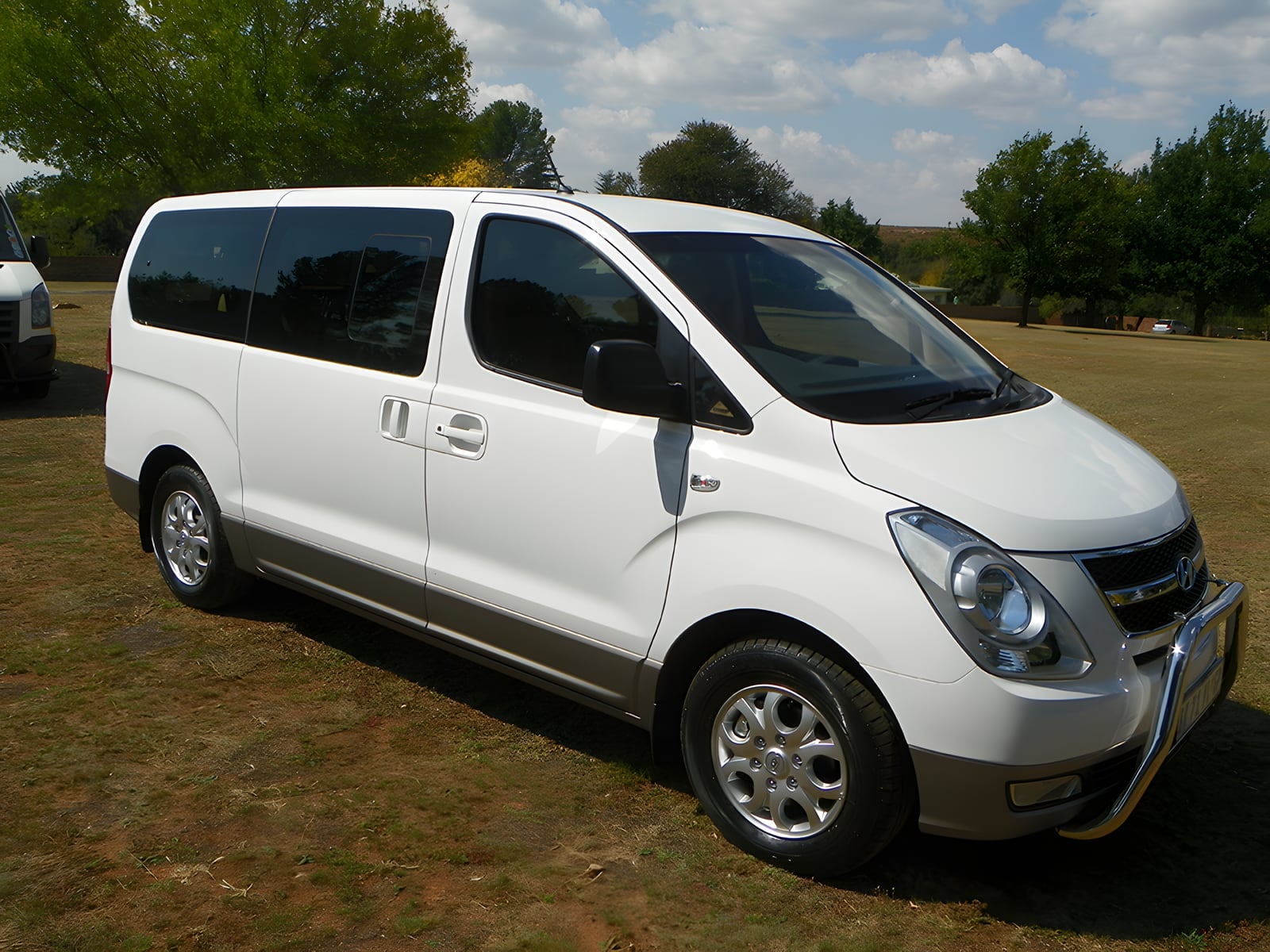 Hyundai H1 — 7 seater